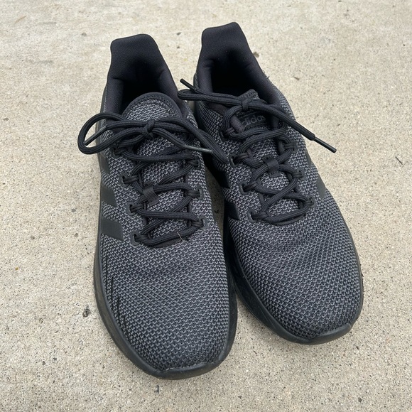 Addidas Queststar Flow NXT Men’s 8.5, Black - Picture 1 of 3